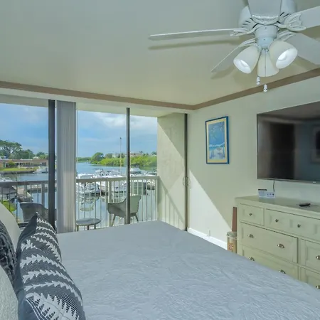 All-New Waterfront With Balcony,Pool,Tiki Bar,Gym Sarasota Exterior photo